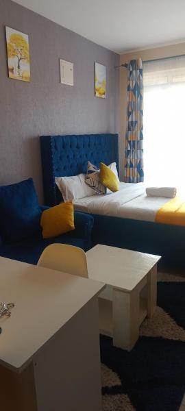 Lynn's Palazzo Staycation Studios